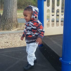 Meet your Posher, Kiros